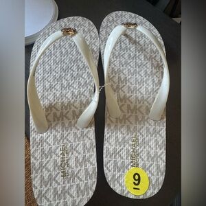 Michael Kors Cream and Gold Flip Flops. NWOT